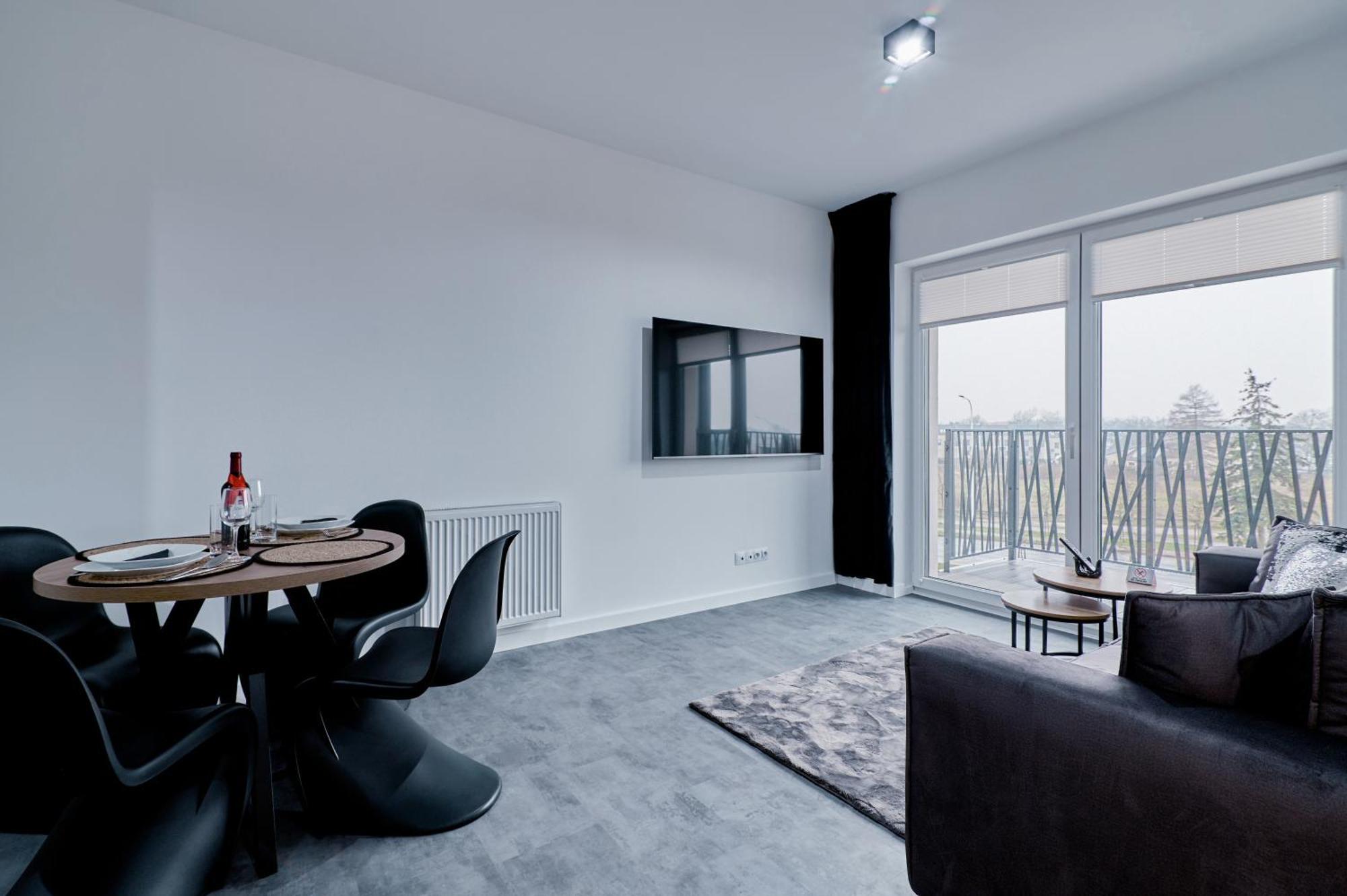 Sztuk Pieknych 10 Apartment Pila
